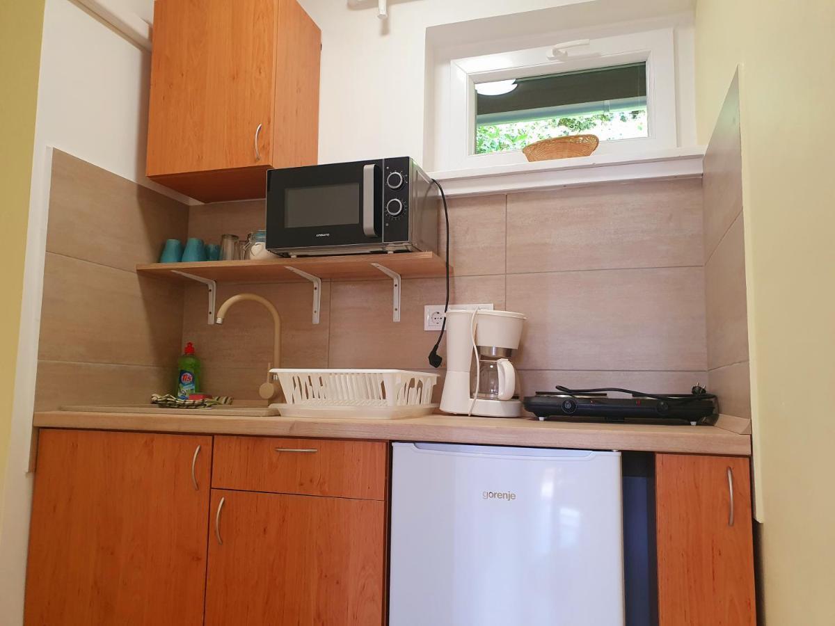 Lavendel Apartments เฮวิซ ภายนอก รูปภาพ